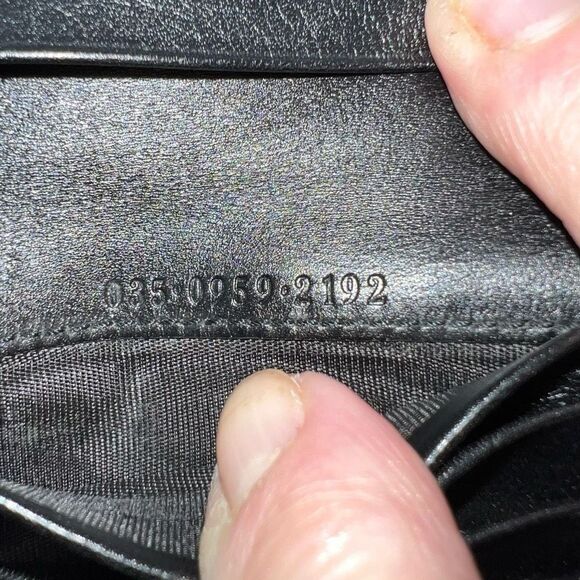 Gucci Suede and Leather Bi Fold Coin Purse Wallet (See photos and description) - Picture 10 of 11